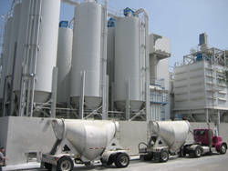 攜手德高防水，共創防水事業新篇章——誠征全國經銷商合作